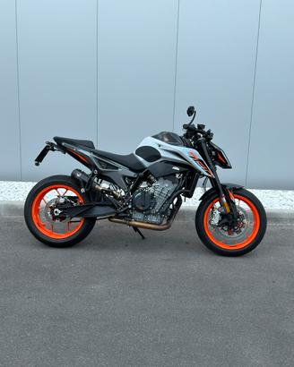 KTM Duke 790 depo a libretto