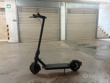 Monopattino elettrico xiaomi