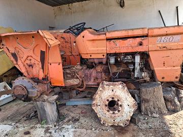 trattore Fiat 480 dt