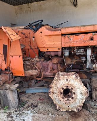 trattore Fiat 480 dt