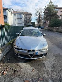 Alfa Romeo 146