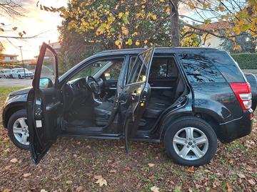 Suzuki Grand Vitara 1.9 DDiS-PELLE-TETTO-RADICA-