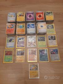 Mega Lotto 900 Carte Pokémon Originali..