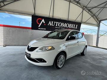 Lancia Ypsilon 1.2 69 CV 5 porte Gold
