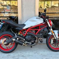 DUCATI MONSTER 797