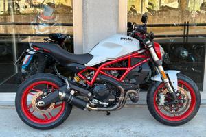 DUCATI MONSTER 797
