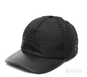 Cappello Fendi