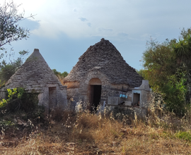 Trullo e terreno