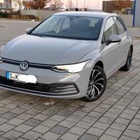 Wolksvagen Golf 8 2.0 TDI 115CV 2023