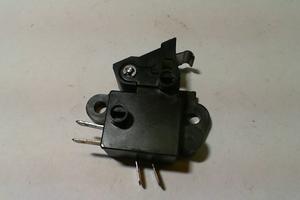 INTERRUTTORE STOP SH FORZA HONDA 35340-KFG-003