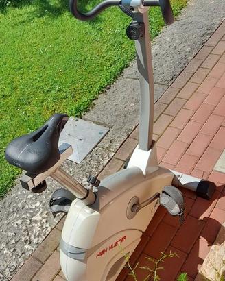 Cyclette con display digitale