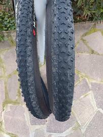 Copertoni per MTB Hutchinson da 27,5 x 2,10