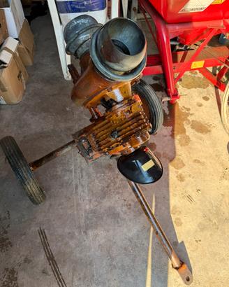 2 pompe per irrigazione.