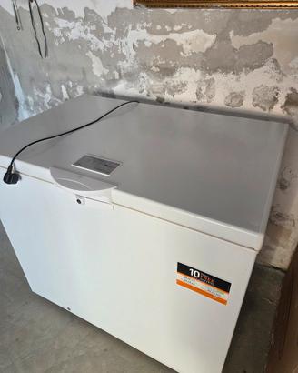 congelatore indesit 250 litr