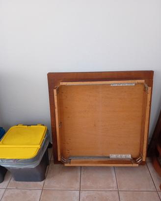 tavolo apribile  per studio o arredamento cucina