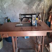 Macchina da Cucire Singer