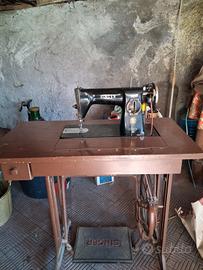 Macchina da Cucire Singer