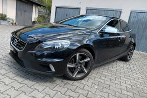 Volvo V40 D3