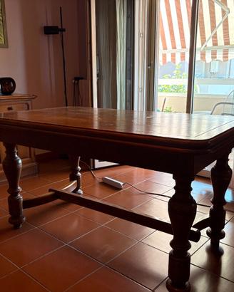 tavolo allungabile in legno di rovere con 6 sedie