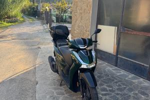 SH125i 2024 verde vetro