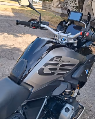 Splendida BMW R 1200 GS