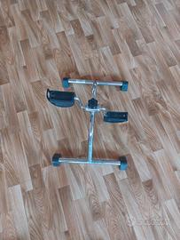 Pedaliera per esercizi casalinghi