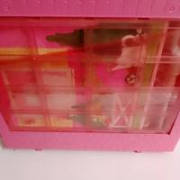 Barbie villa vintage