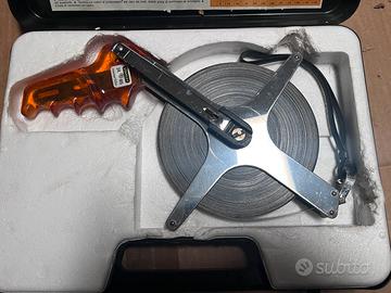 Rotella metrica master 50 metri STANLEY