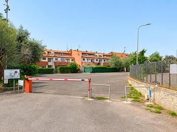 3 LOCALI A MONTALTO DI CASTRO