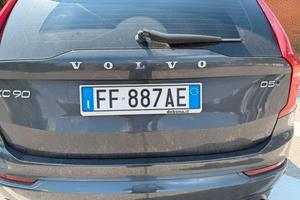 Volvo XC 90  D5 Diesel Automatica AWD - 7 posti