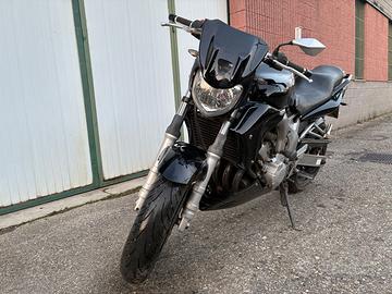 YAMAHA FZ6 600 Fazer
