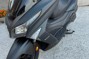 Scooter kymco x town 300