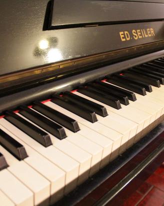 Pianoforte verticale Ed. Seiler