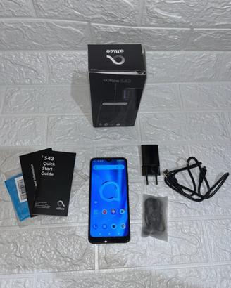 📱 Altice S43 Completo di accessori pari al nuovo
