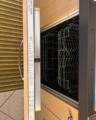 Lavastoviglie incasso Candy 13 coperti WI-FI