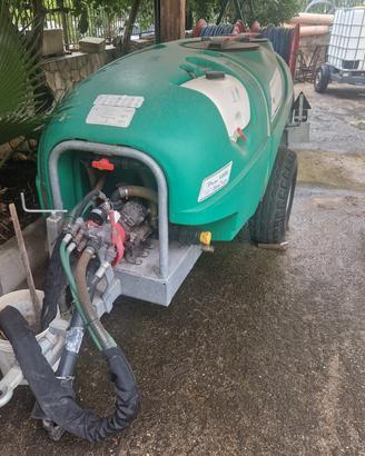 CARROBOTTE AGRIPERRONE 1000 litri CON AVVOLGITUBO