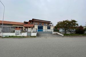 Salone capannone magazzino