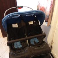 passeggino gemellare 