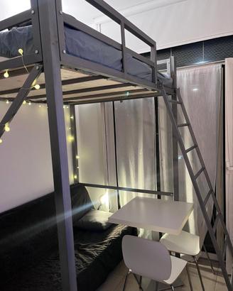 Letto a soppalco in ferro per ambienti 3m+ altezza