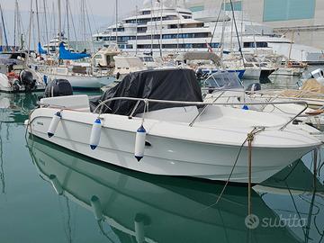 Walk around Sessa KL 25