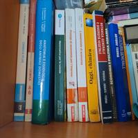 Libri universitari + artquiz