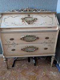 Comò con ribaltina + 2 comodini