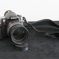 FOTOCAMERA DIGITALE REFLEX