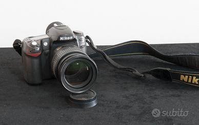 FOTOCAMERA DIGITALE REFLEX