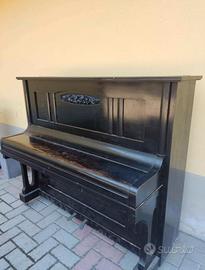 Pianoforte Zimmermann a parete