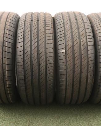 Gomme Bridgestone Turanza 215 50 18 estate
