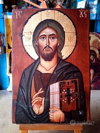 Icona dipinta a mano su  tavola di legno  massello