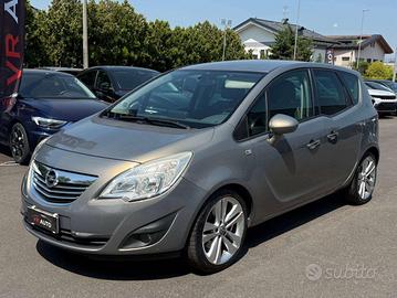 Opel Meriva AUTOM. 1.7 cdti Cosmo 110cv GOMME