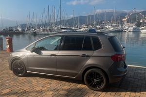 GOLF SPORTSVAN 1200 TSI 86 Cavalli