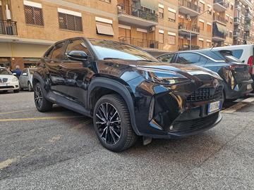 Toyota Yaris Cross 1.5h Lounge fwd 116cv e-cvt